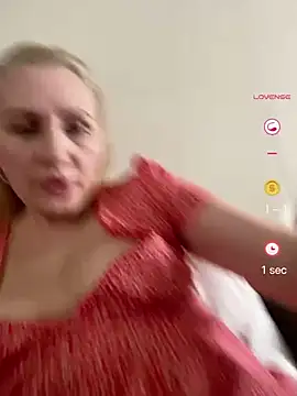 YourBlondee online show from 04-26-26, 11:08