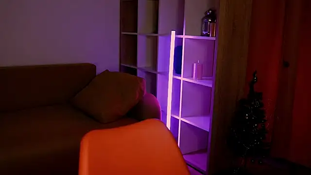 ItsAlisia online show from 01-15-26, 01:48