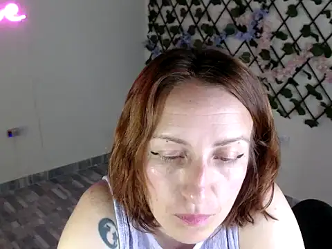 kittykalor09 online show from 04-18-26, 10:10