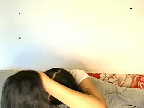 Snapshot of jhon_gade chatting on 11-18-25, 03:23 jhon gade online show from 11-18-25, 03:23