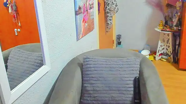 Snapshot of marie_marie03 chatting on 02-05-25, 09:46 marie marie03 online show from 02-05-25, 09:46