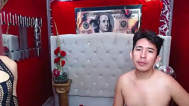 Snapshot of shannentrans chatting on 12-15-24, 12:07 shannentrans online show from 12-15-24, 12:07