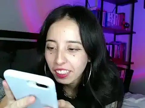 babyluna 8 8 online show from 12-12-24, 12:05