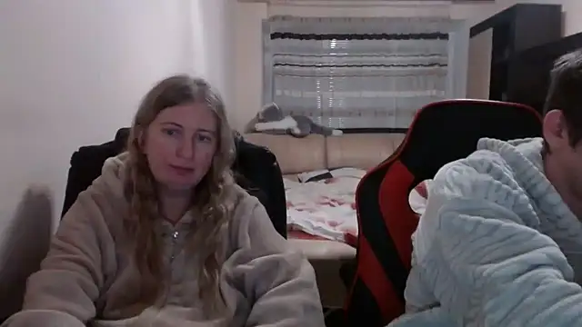 PeterAndJen online show from 02-24-25, 08:25