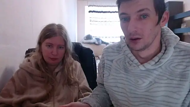 PeterAndJen online show from 02-25-25, 08:51