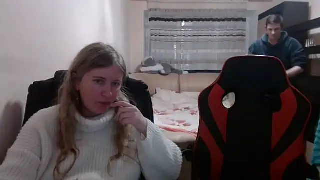 PeterAndJen online show from 03-01-25, 05:05