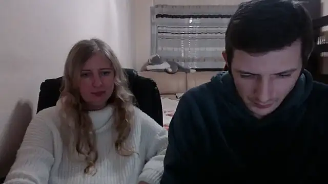 PeterAndJen online show from 03-05-25, 06:44