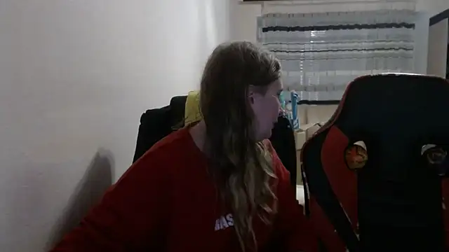 PeterAndJen online show from 11-29-25, 08:45