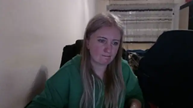 PeterAndJen online show from 03-24-26, 07:08