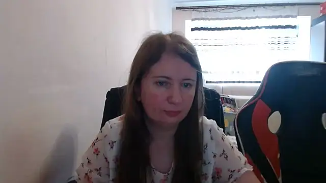 PeterAndJen online show from 07-06-26, 05:26