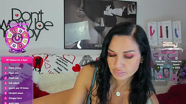 Tara Bloss online show from 01-29-25, 03:33
