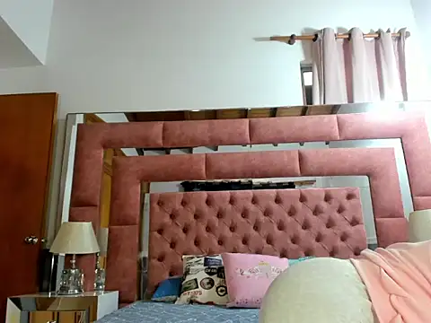 briana wonder69xxx online show from 03-18-26, 02:31