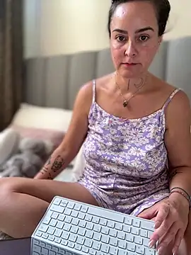 misslulipop online show from 06-13-26, 02:04