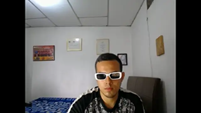 Oliver Wilding online show from 03-19-26, 02:04