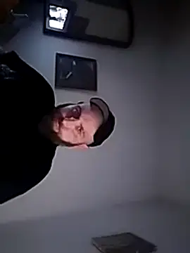 Snapshot of Dnbigo89 chatting on 02-06-25, 11:15 Dnbigo89 online show from 02-06-25, 11:15