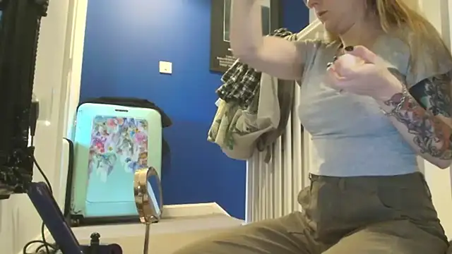 short sweetpea online show from 10-23-25, 11:42