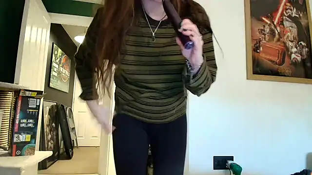 short sweetpea online show from 11-26-25, 02:40