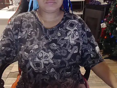 Hilarybunnyy online show from 11-15-25, 11:18