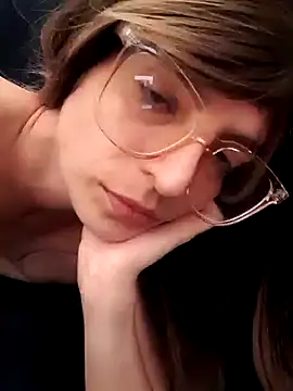 Snapshot of LouGabriel chatting on 12-15-24, 08:08 LouGabriel online show from 12-15-24, 08:08