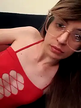 Snapshot of LouGabriel chatting on 02-08-25, 11:45 LouGabriel online show from 02-08-25, 11:45