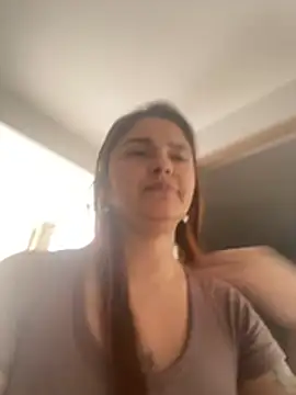 Snapshot of Sarah_Jhonson chatting on 04-30-26, 02:45 Sarah Jhonson online show from 04-30-26, 02:45