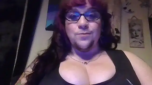 GothyBaby online show from 11-26-25, 01:39