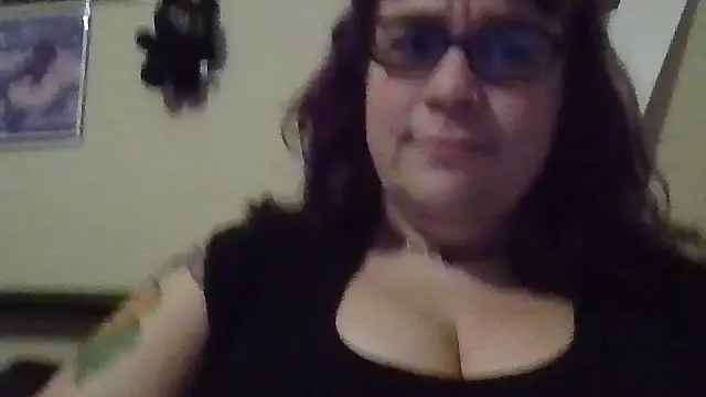 GothyBaby online show from 04-23-26, 02:24