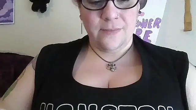 GothyBaby online show from 04-26-26, 07:22