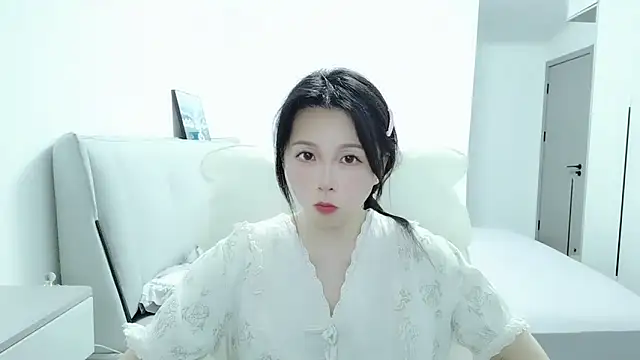 Sunset glow online show from 04-19-26, 02:38