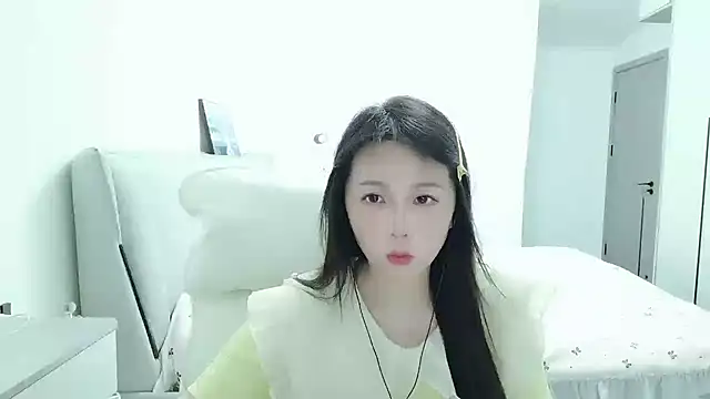 Snapshot of Sunset_glow chatting on 05-22-26, 02:55 Sunset glow online show from 05-22-26, 02:55