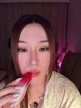 Snapshot of sphynx-_- chatting on 07-21-26, 03:25 sphynx- - online show from 07-21-26, 03:25