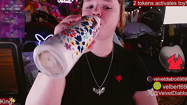 VelvetDiablo online show from 05-19-26, 11:55
