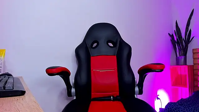 MaryJaneDove online show from 02-07-25, 08:11