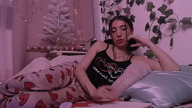 darkcandy666 online show from 11-11-25, 01:27