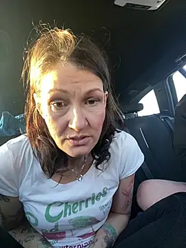 CherrysWetCam online show from 01-18-26, 02:10