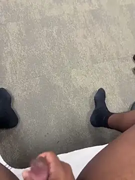 Snapshot of chocolatelongstrokes chatting on 03-07-26, 06:43 chocolatelongstrokes online show from 03-07-26, 06:43