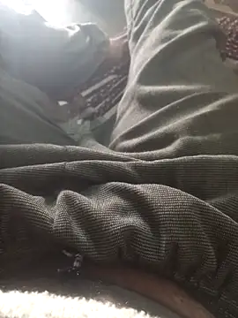 Snapshot of FinableKnee chatting on 02-02-26, 08:24 FinableKnee online show from 02-02-26, 08:24