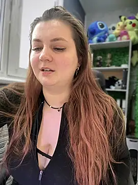 CandyShoopp online show from 01-27-25, 12:26