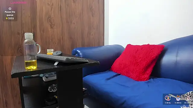 Snapshot of Mature_Skinny chatting on 11-30-25, 06:28 Mature Skinny online show from 11-30-25, 06:28