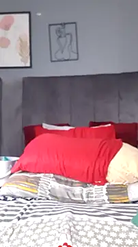 PearlSexxy69 online show from 02-12-26, 03:18