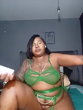 PearlSexxy69 online show from 07-09-26, 05:17