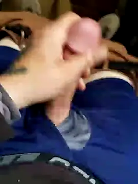 Snapshot of MrDaRkO_420 chatting on 01-02-25, 08:24 MrDaRkO 420 online show from 01-02-25, 08:24