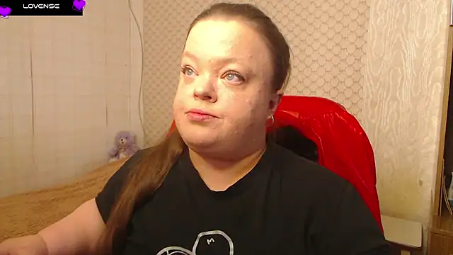 Janiffer MiMi online show from 11-13-25, 07:40