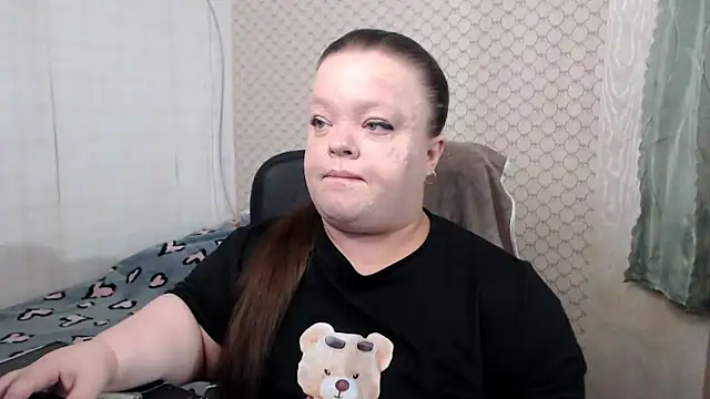 Snapshot of Janiffer_MiMi chatting on 05-10-26, 04:01 Janiffer MiMi online show from 05-10-26, 04:01