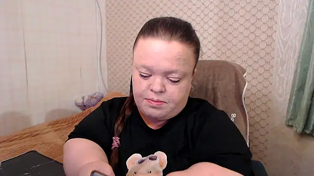 Snapshot of Janiffer_MiMi chatting on 05-14-26, 05:53 Janiffer MiMi online show from 05-14-26, 05:53
