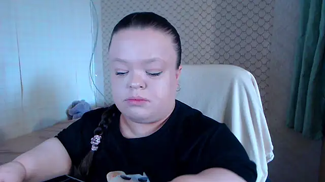 Snapshot of Janiffer_MiMi chatting on 07-22-26, 03:37 Janiffer MiMi online show from 07-22-26, 03:37