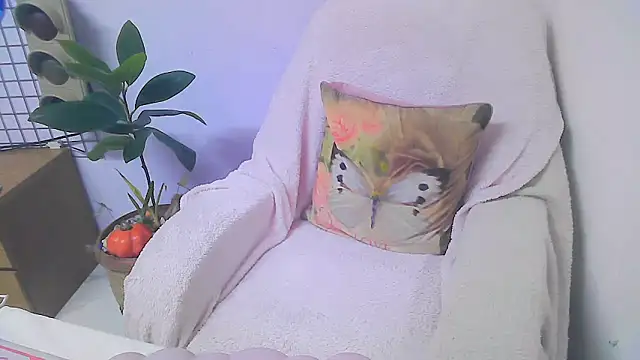 Snapshot of PinkPudding chatting on 06-04-26, 11:55 PinkPudding online show from 06-04-26, 11:55