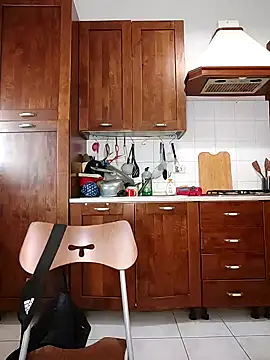 kittenpurrr online show from 12-17-24, 10:01