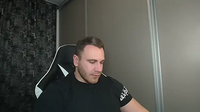 Thori92 online show from 01-07-25, 06:35