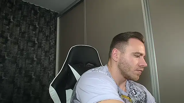 Thori92 online show from 01-17-25, 10:12